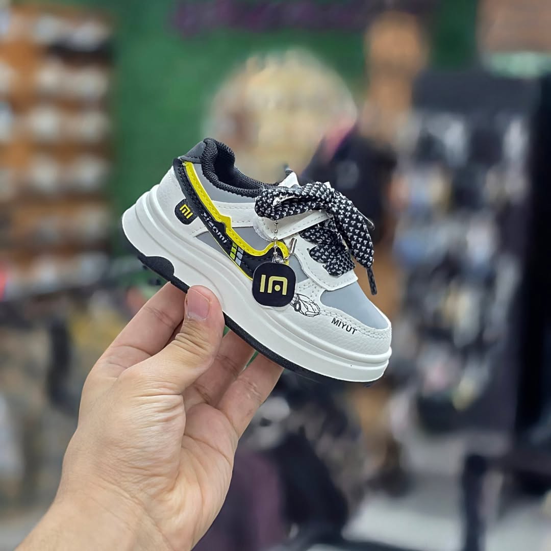خرید کتونی نقلی سایز ۲۶ طرح نایک مدل شیائومی MI برند K shoes | قیمت و مشخصات کامل - بیب...